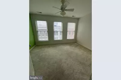 1017 5th Street SE, Washington, DC 20003 - Photo 7