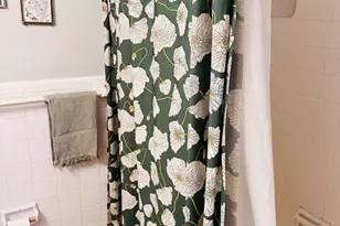 817 E St SE, Washington, DC 20003 - Photo 9