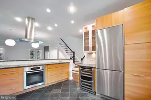 3725 Winfield Lane Northwest, Washington, DC 20007 - Photo 3