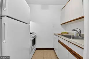 2030 F St NW, Washington, DC 20006 - Photo 9