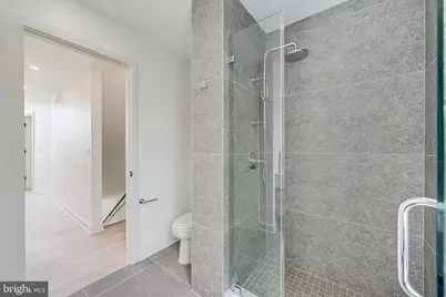 2907 Newark St NW, Washington, DC 20008 - Photo 7