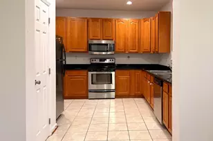 1986 Retta Gilliam Ct SE, Washington, DC 20020 - Photo 7