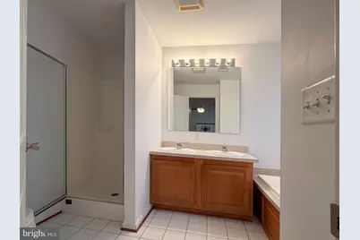 1986 Retta Gilliam Court SE, Washington, DC 20020 - Photo 11