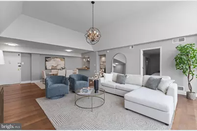 700 7th Street SW #813, Washington, DC 20024 - Photo 5