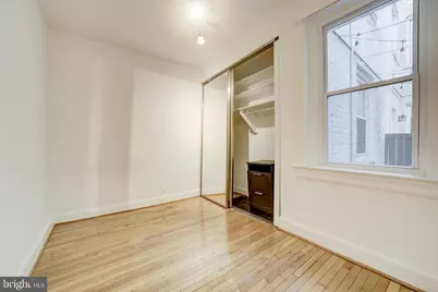 3520 W Place NW #103, Washington, DC 20007 - Photo 9