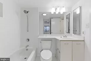 2111 Wisconsin Ave NW, Washington, DC 20007 - Photo 17