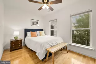 353 L St SE, Washington, DC 20003 - Photo 15