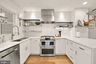 353 L St SE, Washington, DC 20003 - Photo 7