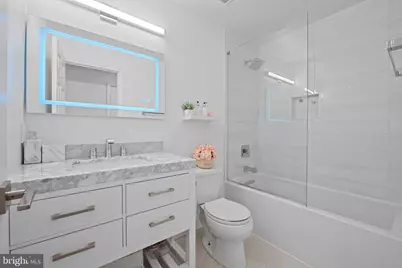 4311 Massachusetts NW, Washington, DC 20016 - Photo 5