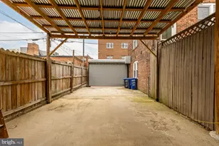 421 10th St NE, Washington, DC 20002 - Photo 21