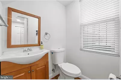 813 12th Street NE, Washington, DC 20002 - Photo 9