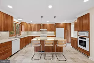 4238 50th St NW, Washington, DC 20016 - Photo 17