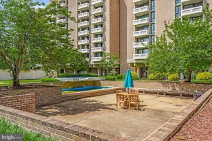 300 M St SW, Washington, DC 20024 - Photo 27