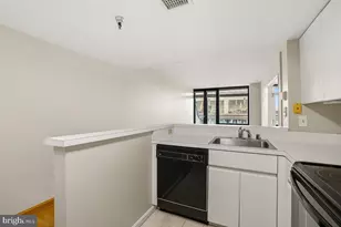 801 Pennsylvania Ave NW, Washington, DC 20004 - Photo 15