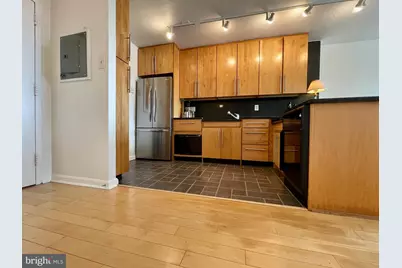 1301 20th Street NW #805, Washington, DC 20036 - Photo 5