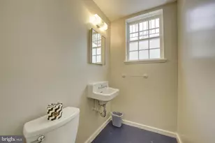 3017 Cleveland Ave NW, Washington, DC 20008 - Photo 25