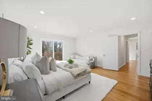 2827 Ellicott St NW, Washington, DC 20008 - Photo 27