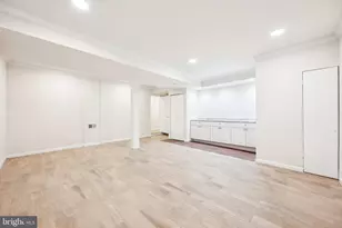 2827 Ellicott St NW, Washington, DC 20008 - Photo 29