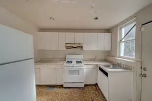1709 L St NE, Washington, DC 20002 - Photo 13
