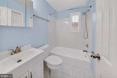 401 Evarts Street NE #304, Washington, DC 20017 - Photo 9