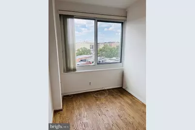 1330 New Hampshire Avenue NW #823, Washington, DC 20036 - Photo 7