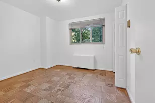 4600 Connecticut Ave NW, Washington, DC 20008 - Photo 17