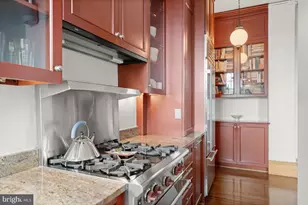 2853 Ontario Road NW, Washington, DC 20009 - Photo 13