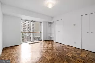 560 N St SW, Washington, DC 20024 - Photo 11