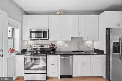 833 19th Street NE #3, Washington, DC 20002 - Photo 7