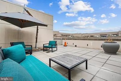 301 Massachusetts Avenue NW #504, Washington, DC 20001 - Photo 31