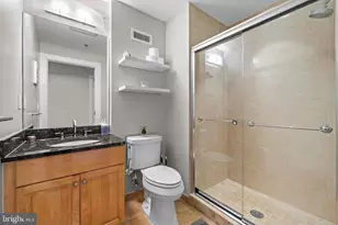 301 Massachusetts Ave NW, Washington, DC 20001 - Photo 21