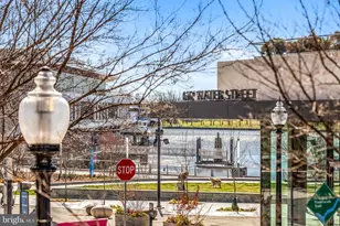 525 Water Street SW, Washington, DC 20024 - Photo 3