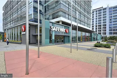 525 Water Street SW #112, Washington, DC 20024 - Photo 17