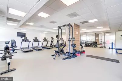 2111 Wisconsin Avenue NW #302, Washington, DC 20007 - Photo 21