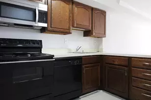 1218 Eton Ct NW, Washington, DC 20007 - Photo 3