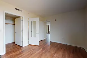 350 G St SW, Washington, DC 20024 - Photo 11