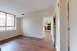 350 G St SW, Washington, DC 20024 - Photo 9