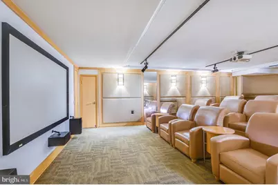 631 D Street NW #527, Washington, DC 20004 - Photo 55