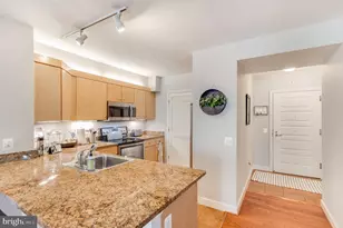 616 E St NW, Washington, DC 20004 - Photo 9