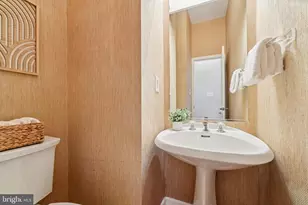 6306 30th St NW, Washington, DC 20015 - Photo 27