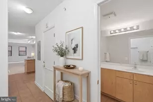 616 E St NW, Washington, DC 20004 - Photo 9