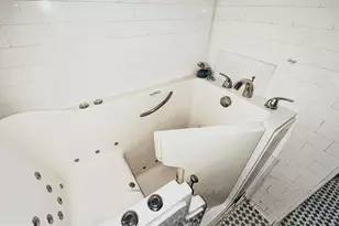 121 Raleigh St SE, Washington, DC 20032 - Photo 23