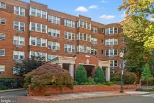 2500 Q St NW, Washington, DC 20007 - Photo 1