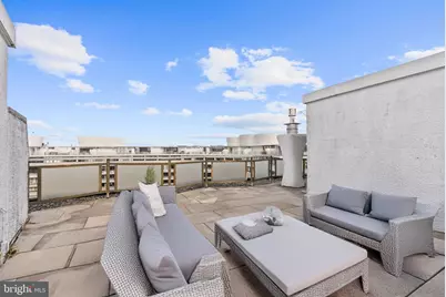 700 New Hampshire Avenue NW #1512, Washington, DC 20037 - Photo 17