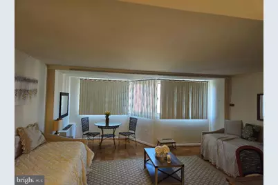 922 24th Street NW #817, Washington, DC 20037 - Photo 5