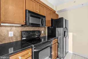 631 D Street NW, Washington, DC 20004 - Photo 11