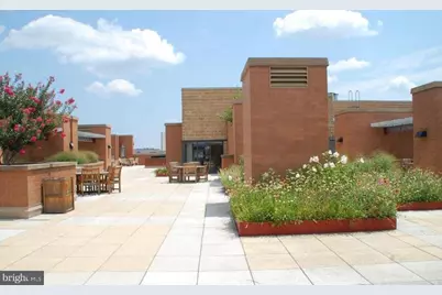 631 D Street NW #733, Washington, DC 20004 - Photo 51