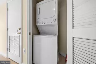 631 D Street NW, Washington, DC 20004 - Photo 39