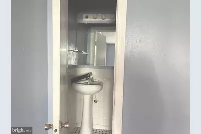 1609 Gales Street NE, Washington, DC 20002 - Photo 17