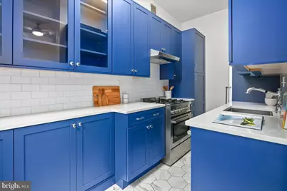 3039 Macomb Street NW #18, Washington, DC 20008 - Photo 9